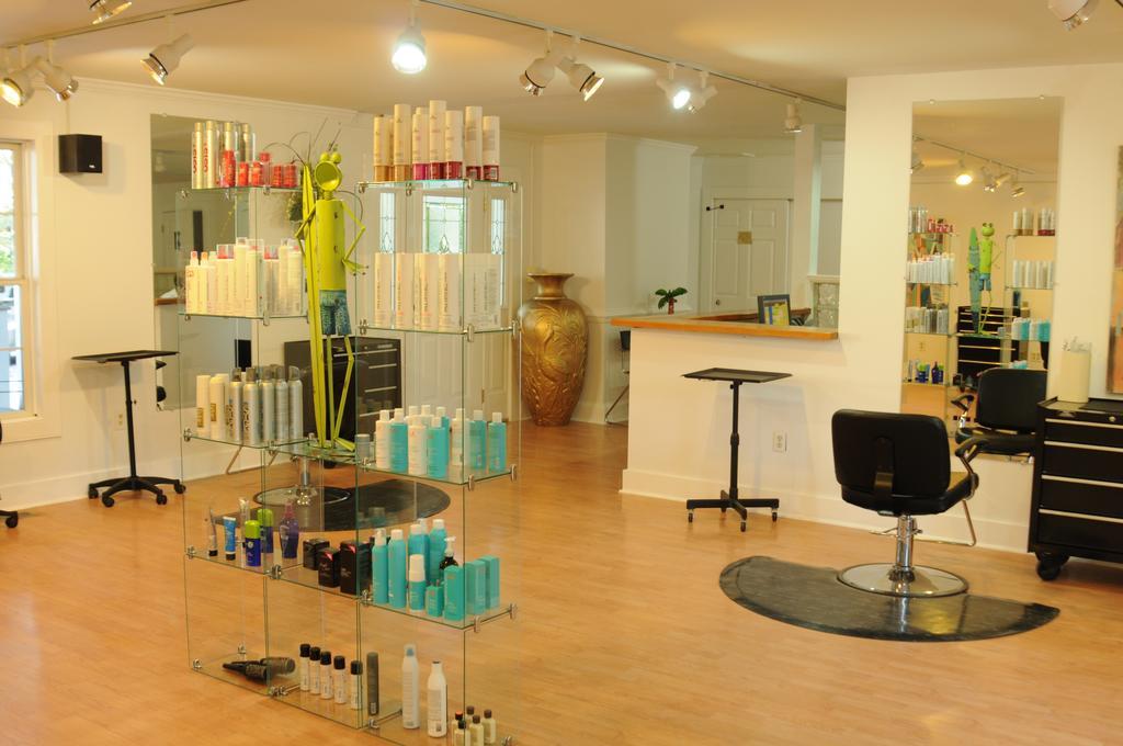 Acorn Hill And Couette-café 3*