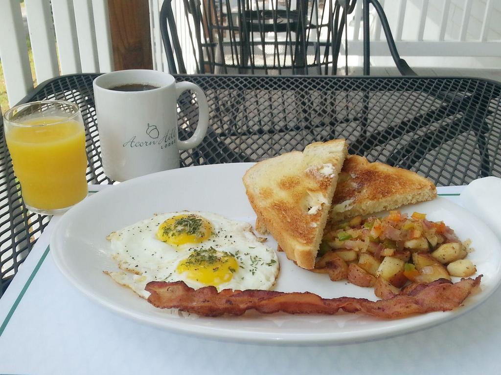 Couette-café Acorn Hill And Lynchburg